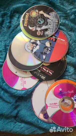 DVD диски с фильмами,музыкой