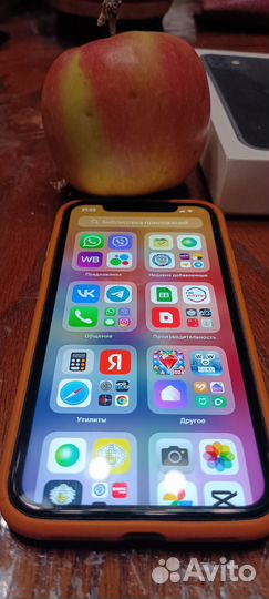 iPhone 11, 64 ГБ