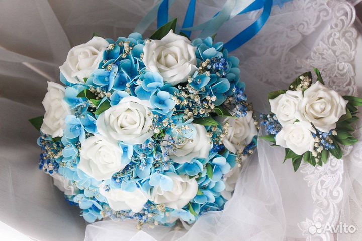 Свадебные аксессуары,бутоньерки, браслет