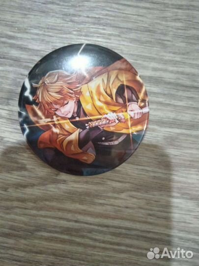 Аниме значки