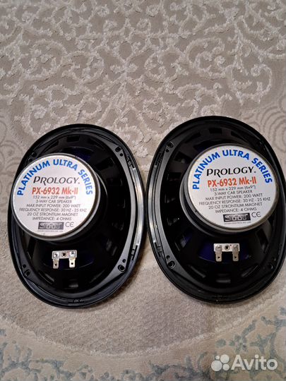 Продаю автомобильные колонки новые