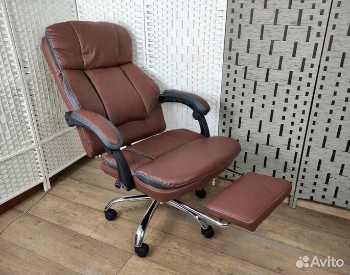 Компьютерное кресло новое