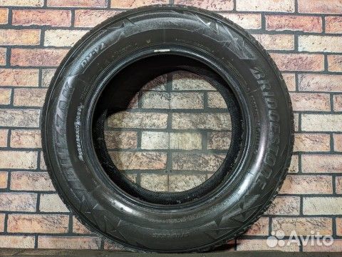 Bridgestone Blizzak DM-V2 235/65 R17