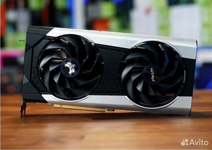 Видеокарта Sapphire AMD Radeon RX 6650 XT nitro+