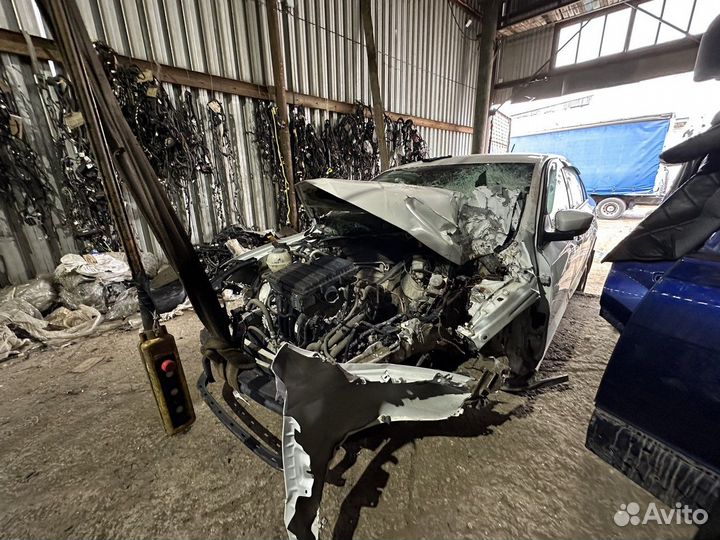 Volkswagen Polo 2020г (бензин) по запчастям