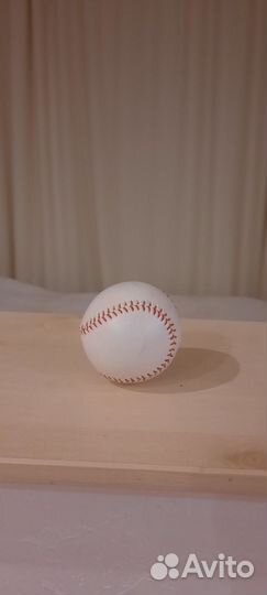 Бейсбольный мяч