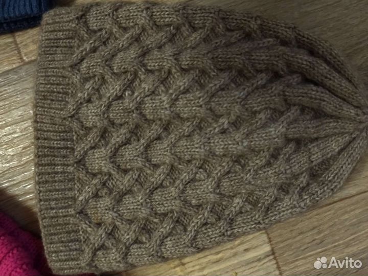 Шапка женская вязанная