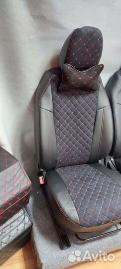 Чехлы LADA granta чёрная алькантара с красным