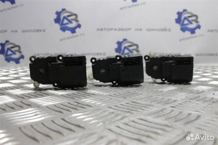 Моторчик заслонки печки Ssangyong Actyon Sports