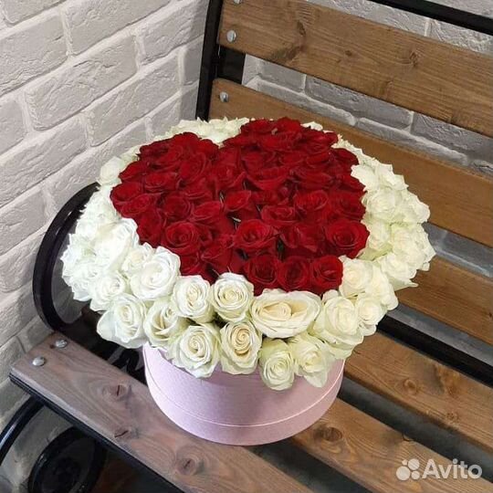 Цветы роза красная, белая Кения, Эквадор 50-70см