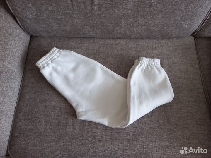 Спортивный костюм женский