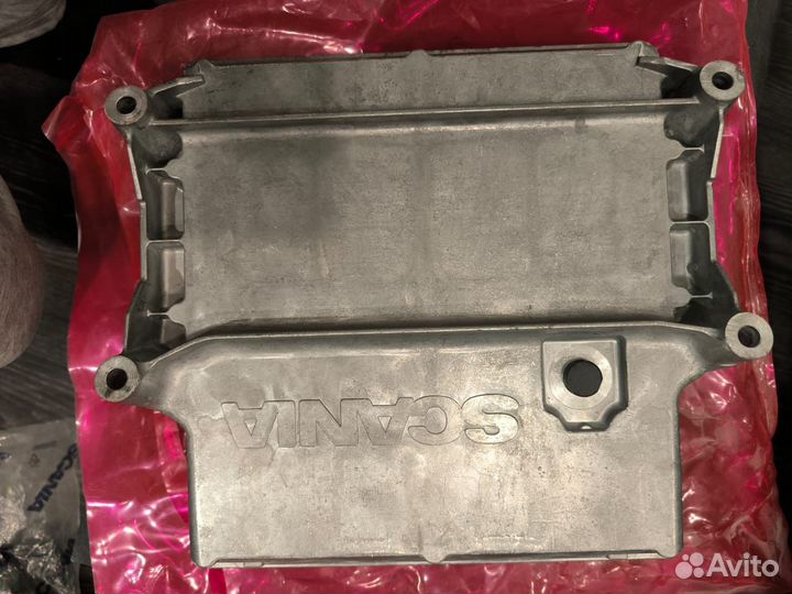 Новый Блок управления двигателем scania 1917800