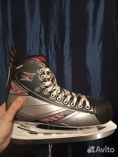 Коньки мужские Profy. Хоккейные. 45 размер