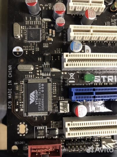 Материнская плата Striker Extreme lga775