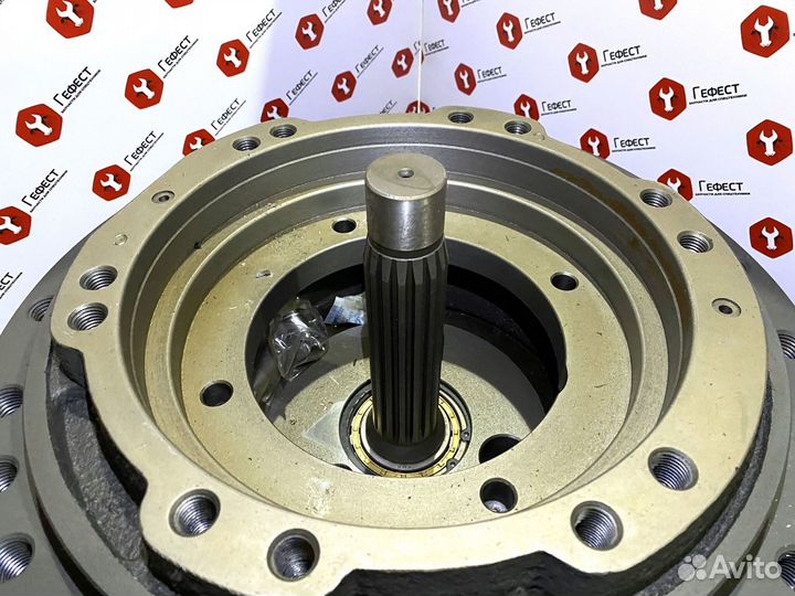 Бортовой редуктор Hyundai R380LC-9 xkay-01704