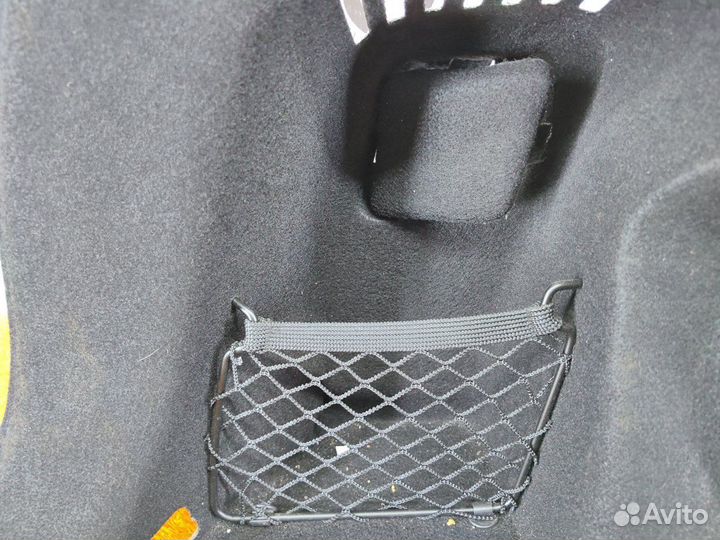 Обшивка багажника задняя левая Geely Coolray