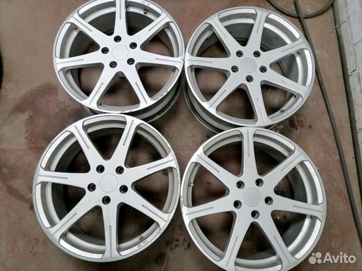 Комплект дисков R18 (5*114.3)