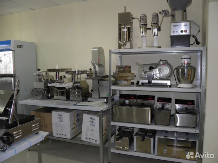 Холодильное оборудование шкаф, ларь и др