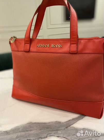 Сумка женская Armani, guess