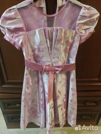 Нарядное платье для девочки 122