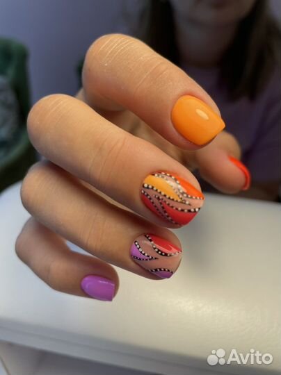 Маникюр,педикюр,гель-лак