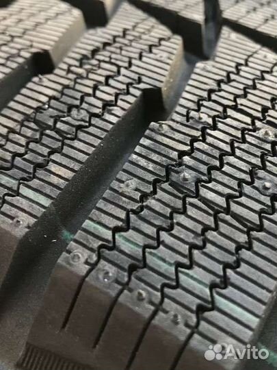 Triangle PL01 215/50 R17