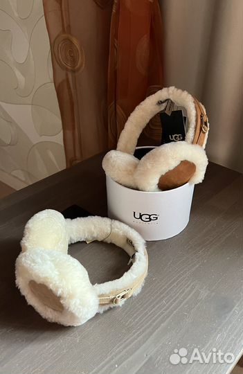 Наушники Ugg из натуральной овчины