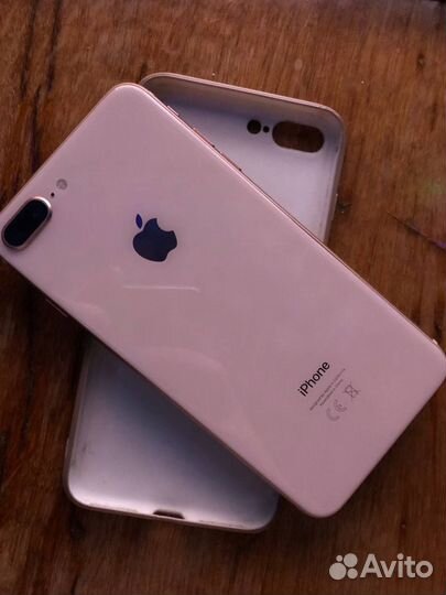 Телефон iPhone 8 plus