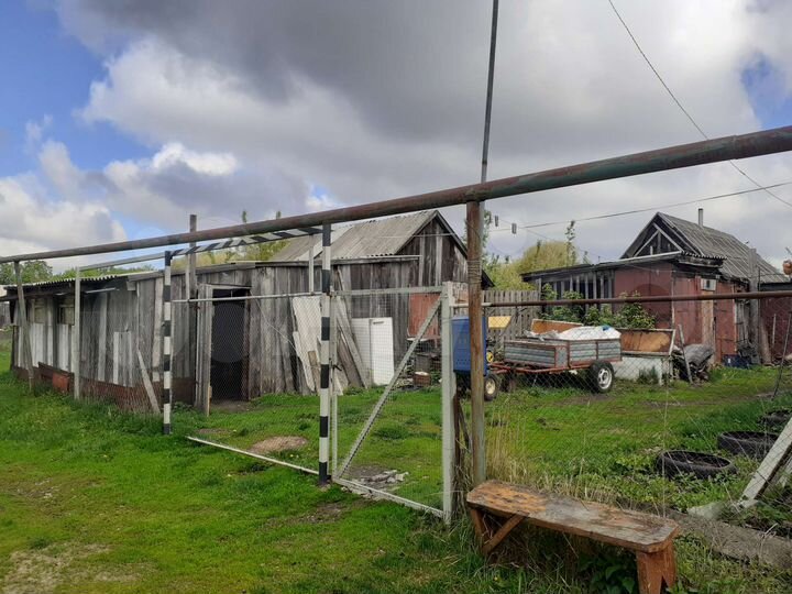 Дом 24 м² на участке 17,9 сот.