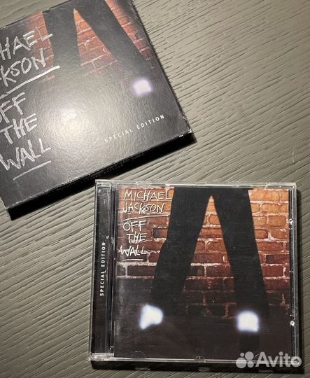 Michael Jackson cd off the wall