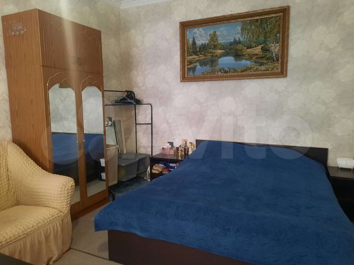 Комната 20 м² в 3-к., 1/3 эт.