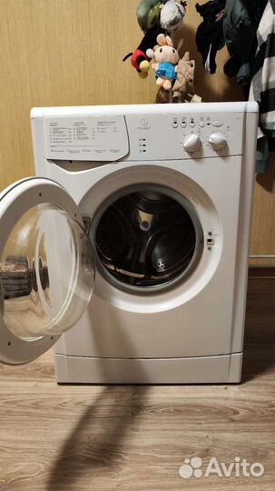 Стиральная машина бу indesit