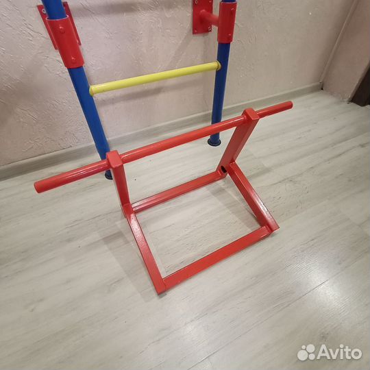 Детская шведская стенка