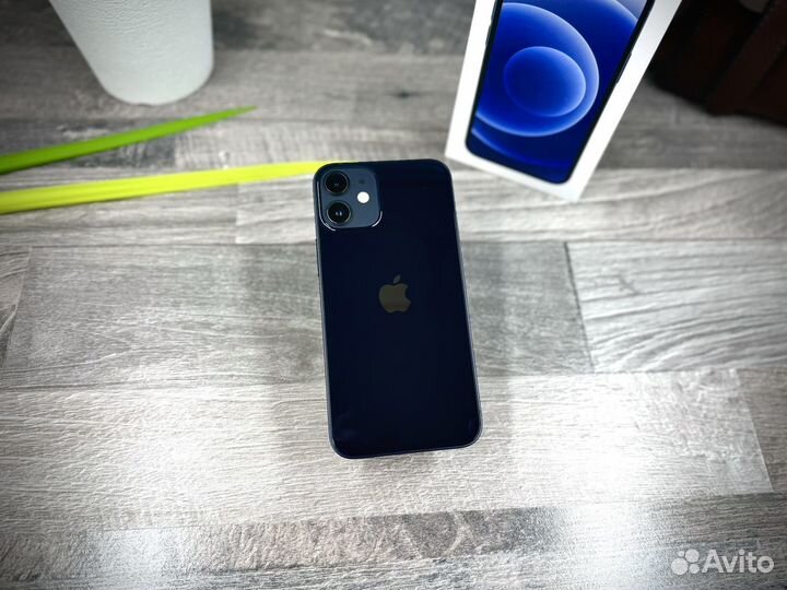 iPhone 12 mini, 64 ГБ