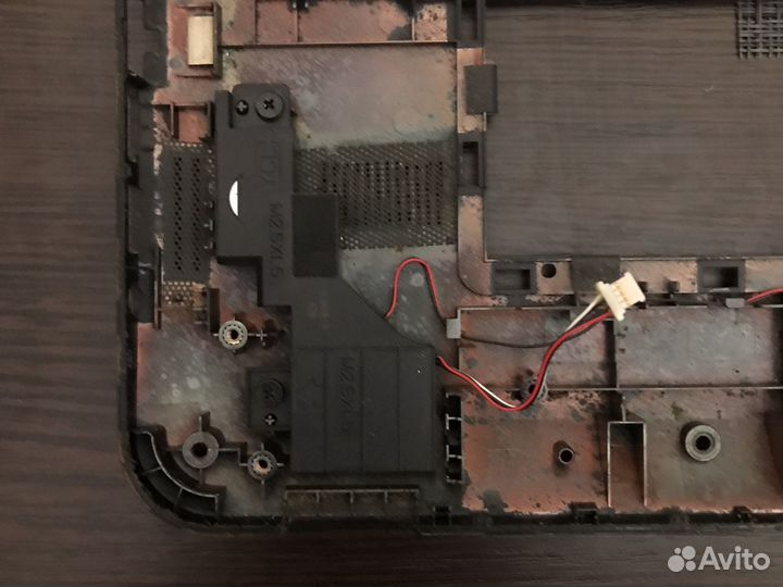 Поддон для ноутбука Hp d 050sr