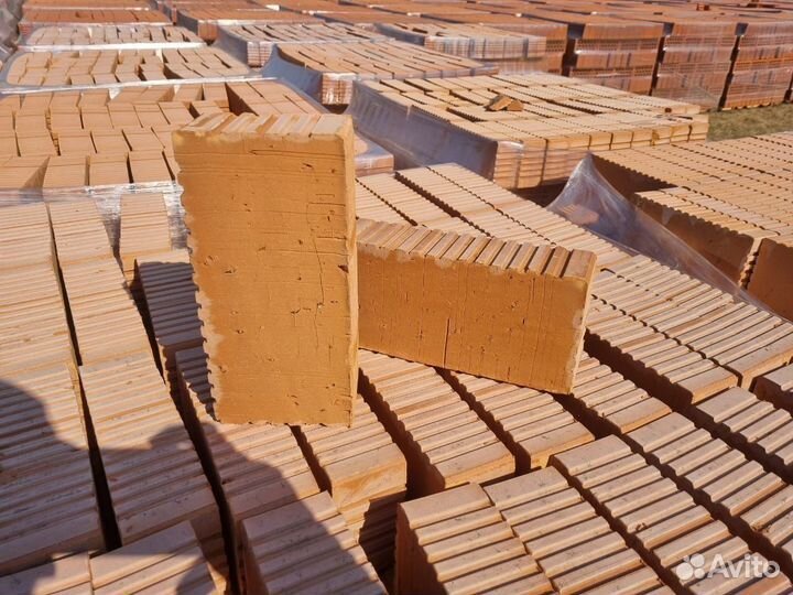 Кирпич строительный гладкий