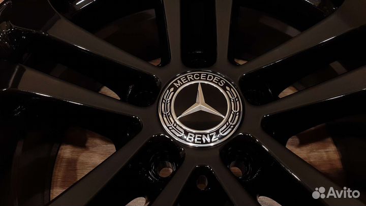 Оригинальные диски Mercedes GLC 253 R17 комплект