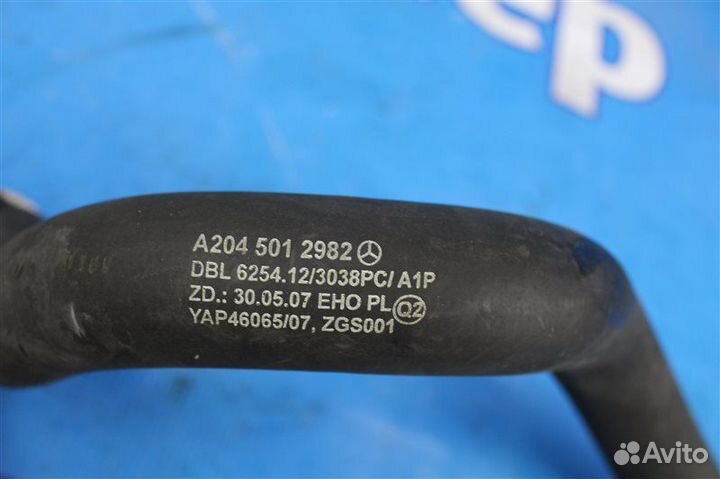 Патрубок системы охлаждения Mercedes-Benz C-Class