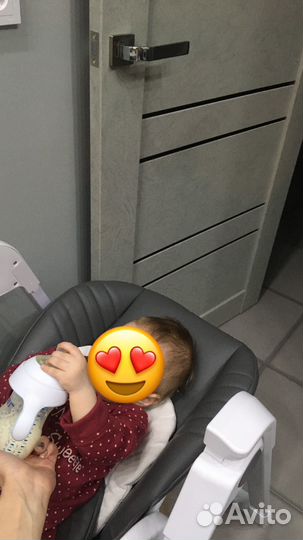 Стульчик для кормления Acarento