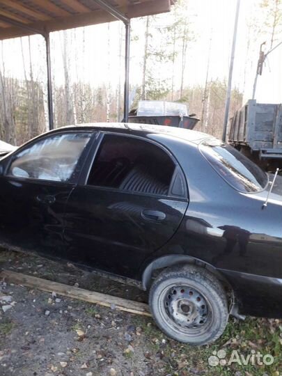 Запчасти кузова