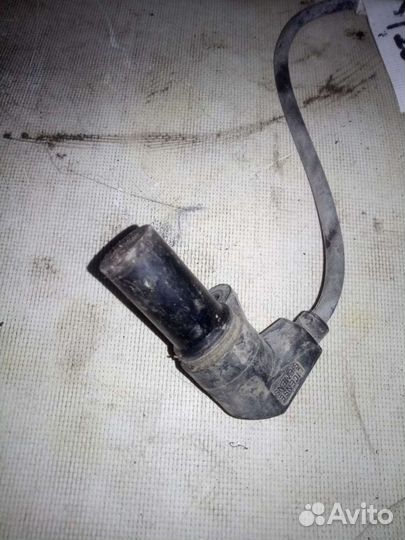 Датчик коленвала Шевроле Авео Т200 1.2