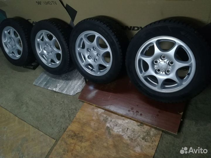 Hankook Winter I'Pike RS W419 185/65 R15