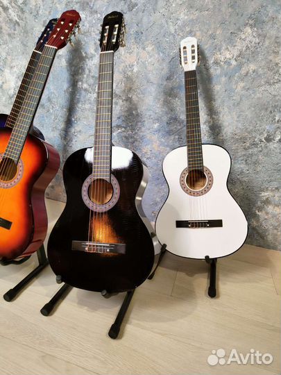 Гитара классическая