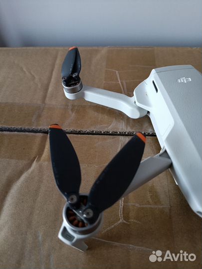 Квадрокоптер dji mini se