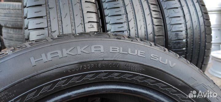 Nokian Tyres Hakka Blue 2 SUV 235/55 R18 100V