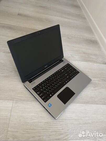 Ноутбук i5 (4th) nvidia gt840m 8gb ssd 256gb 15,6