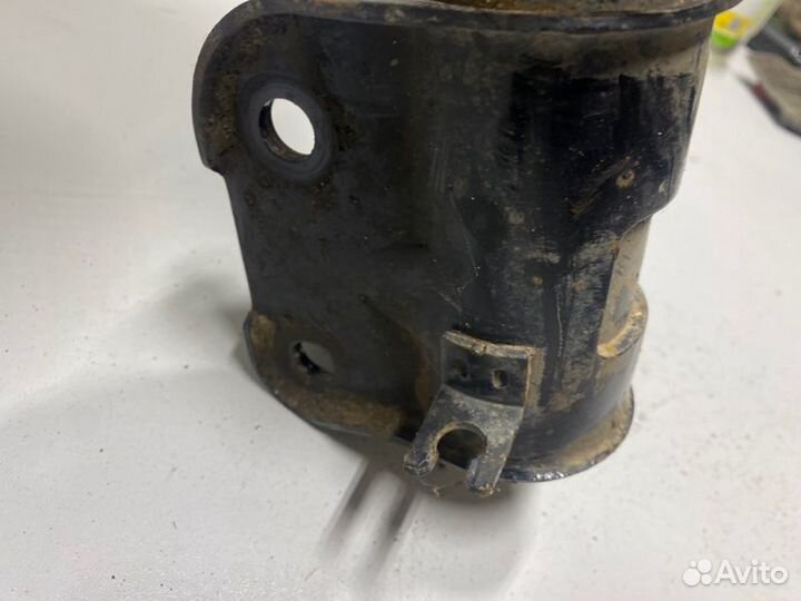 Амортизатор подвески передний правый Hyundai