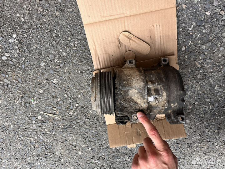 Коспрессор кондиционера Toyota Camry 40