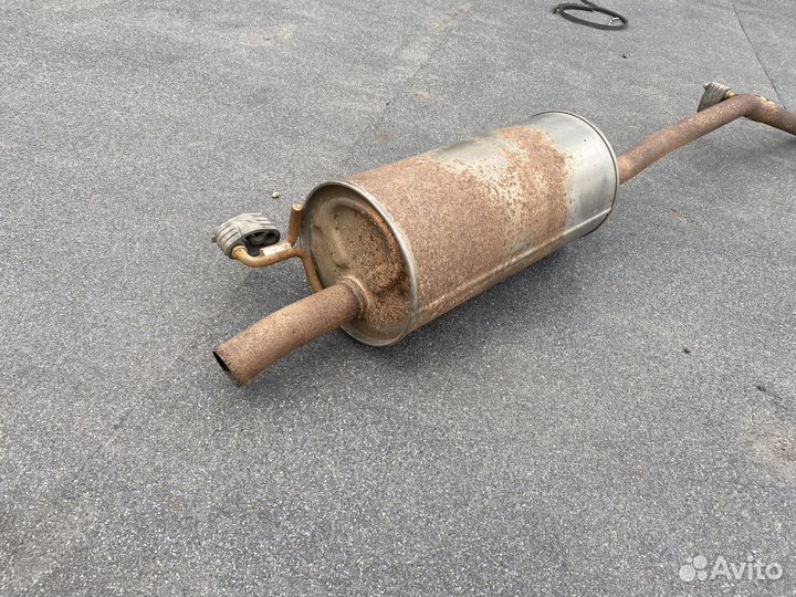 Глушитель резонатор LADA largus K4M(оригинал)