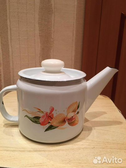 Заварочный чайник эмалированный новый